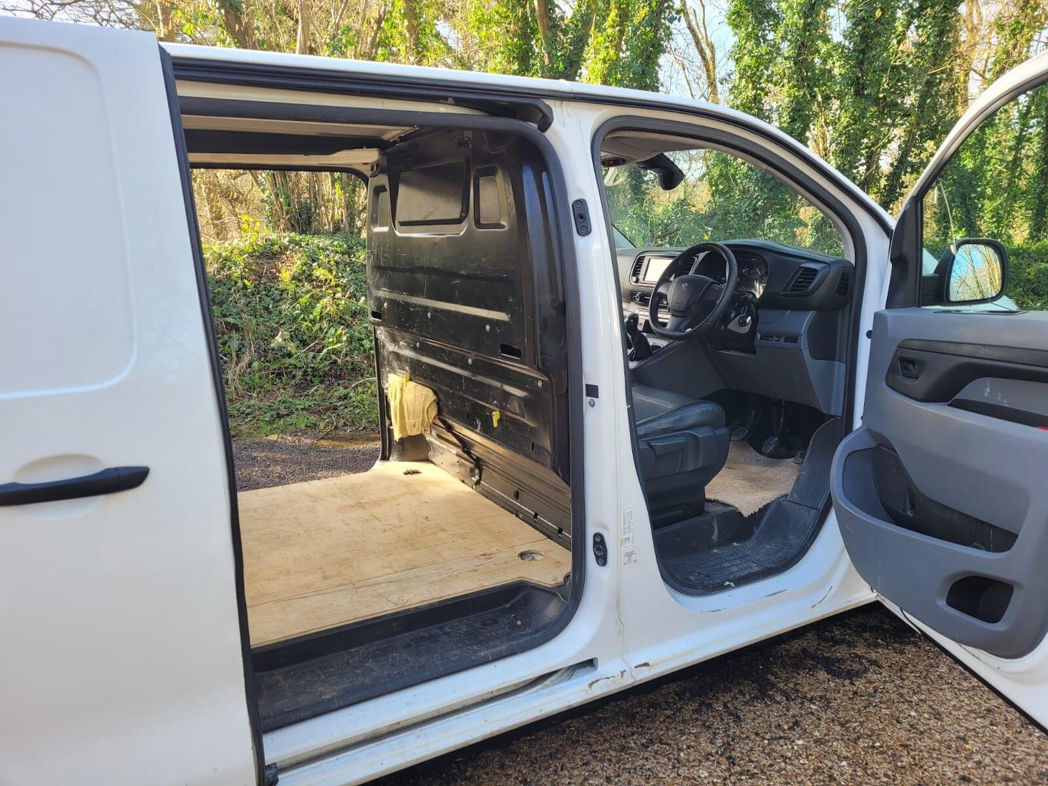 Used Peugeot Expert 2019 for sale - 77574120: Photo 13