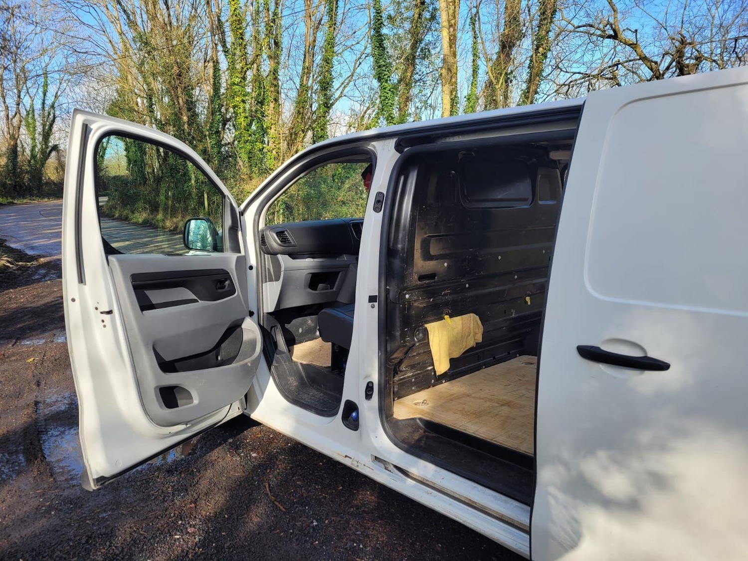 Used Peugeot Expert 2019 for sale - 77574120: Photo 14