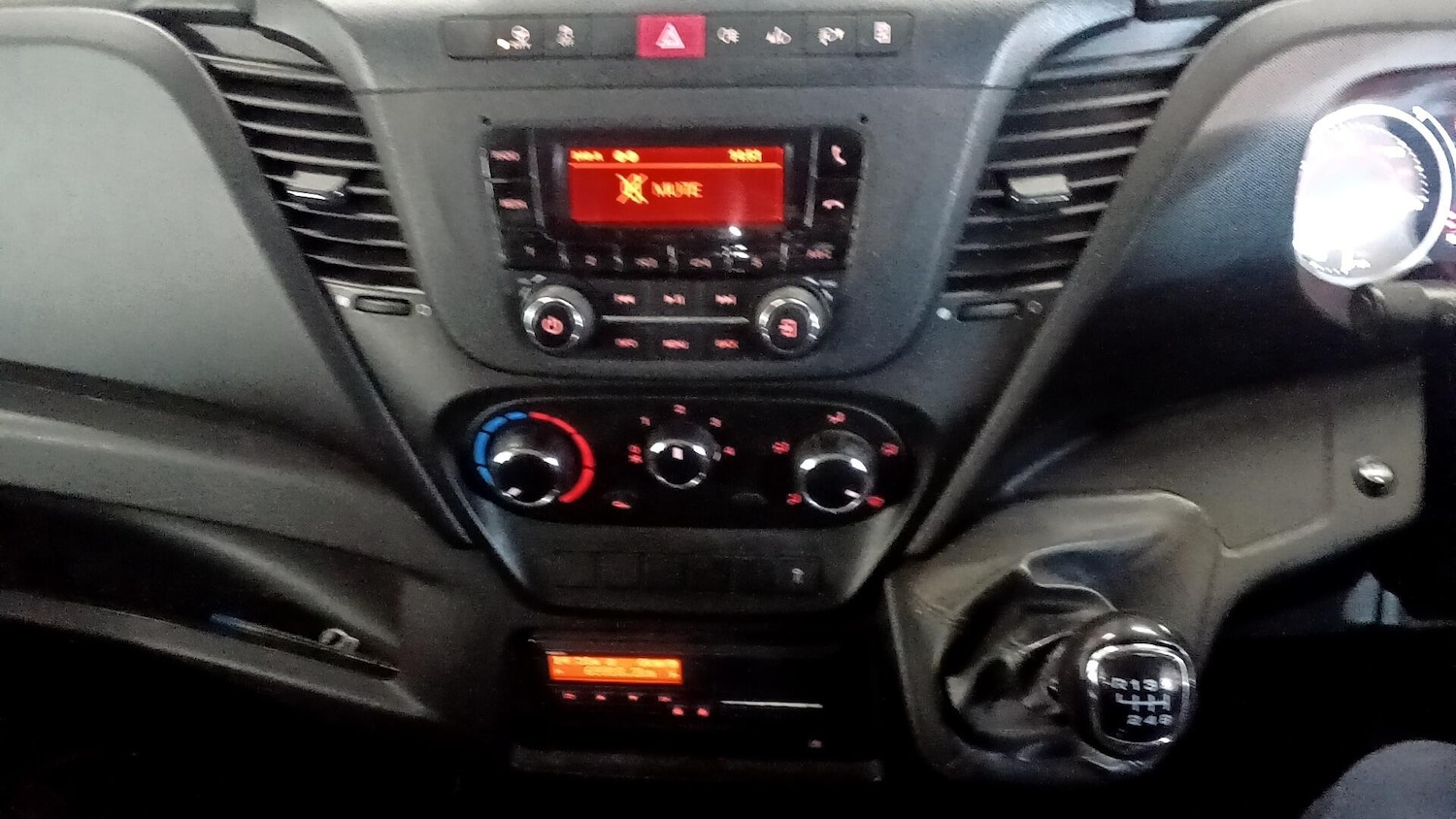 Used Iveco Daily 2020 for sale - 76512654: Photo 33