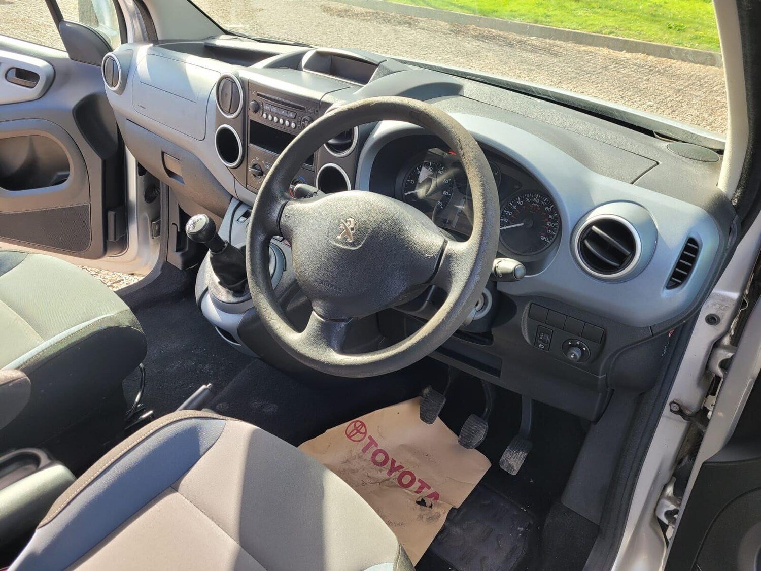 Used Peugeot Horizon 2013 for sale - 77839838: Photo 11