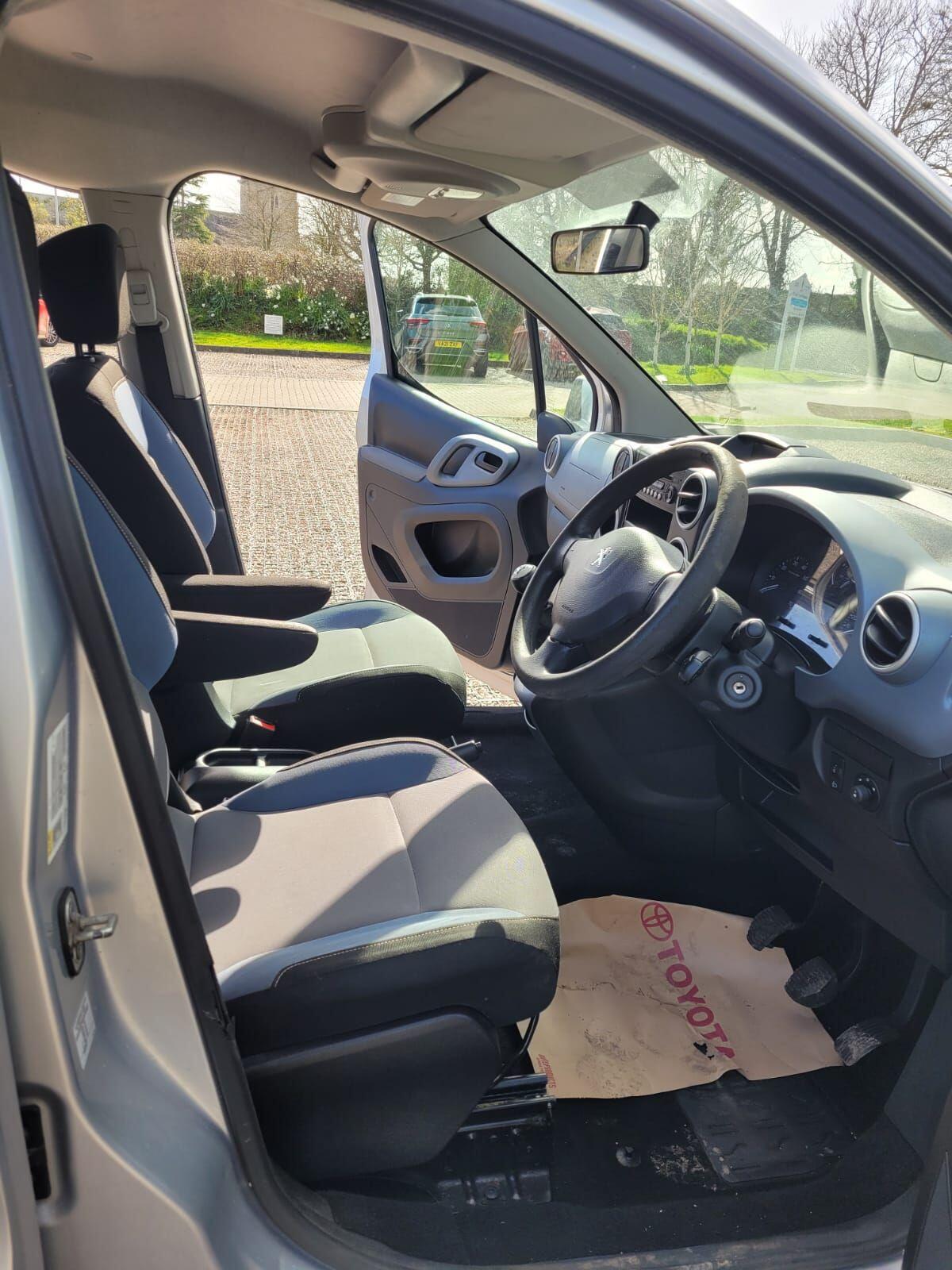 Used Peugeot Horizon 2013 for sale - 77839838: Photo 12