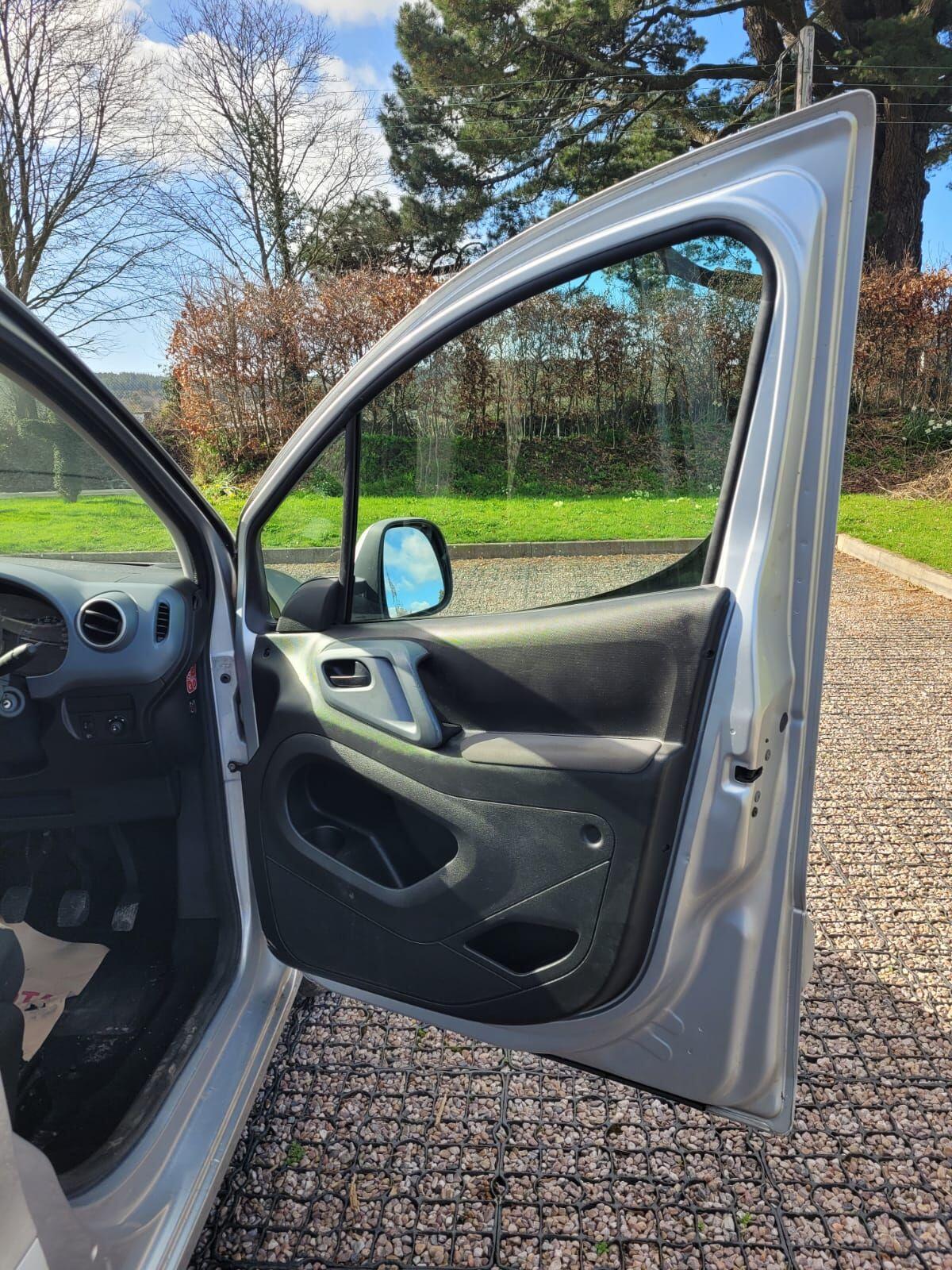 Used Peugeot Horizon 2013 for sale - 77839838: Photo 15