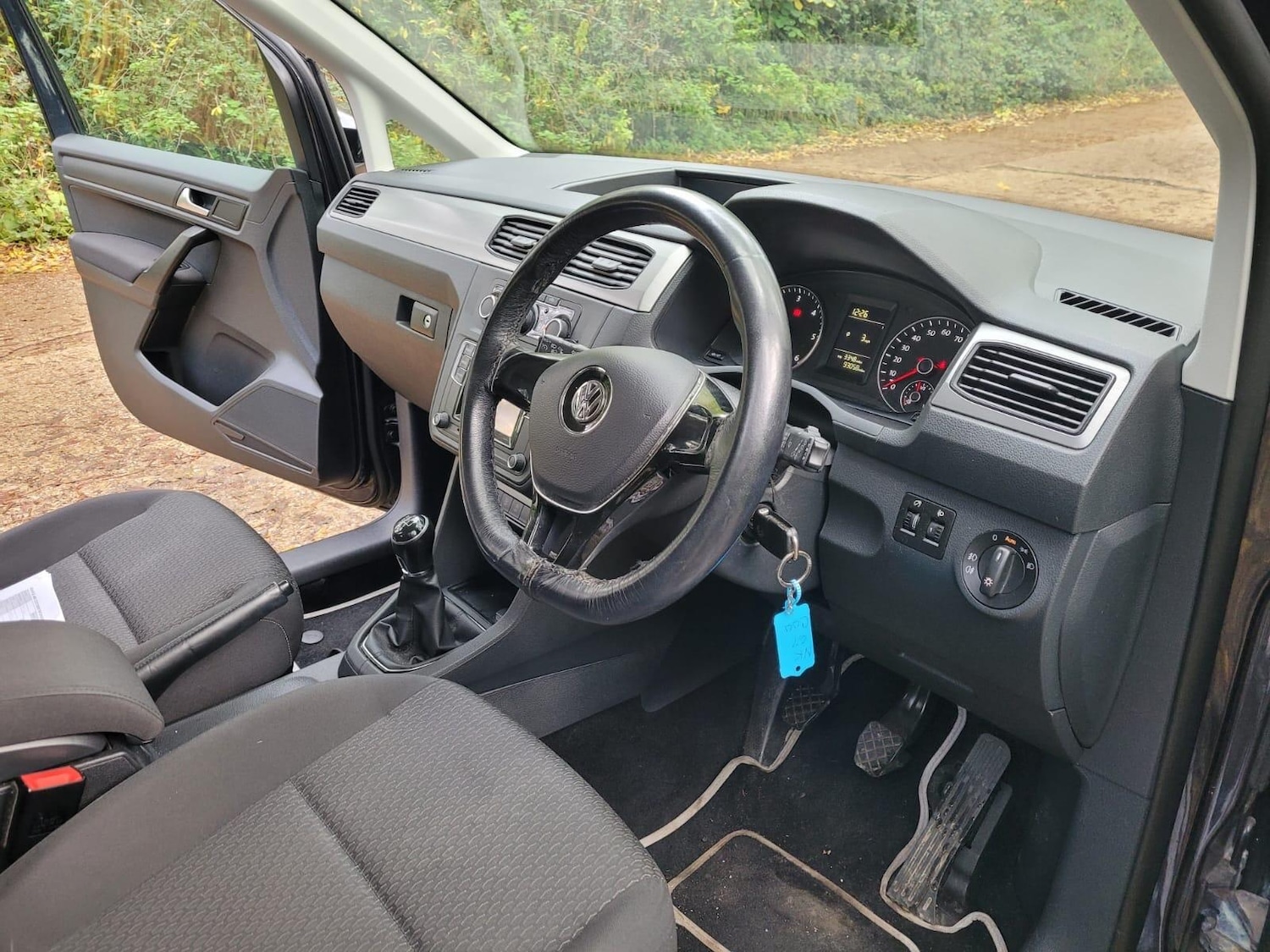 Used Volkswagen Caddy Maxi 2017 for sale - 76158610: Photo 10