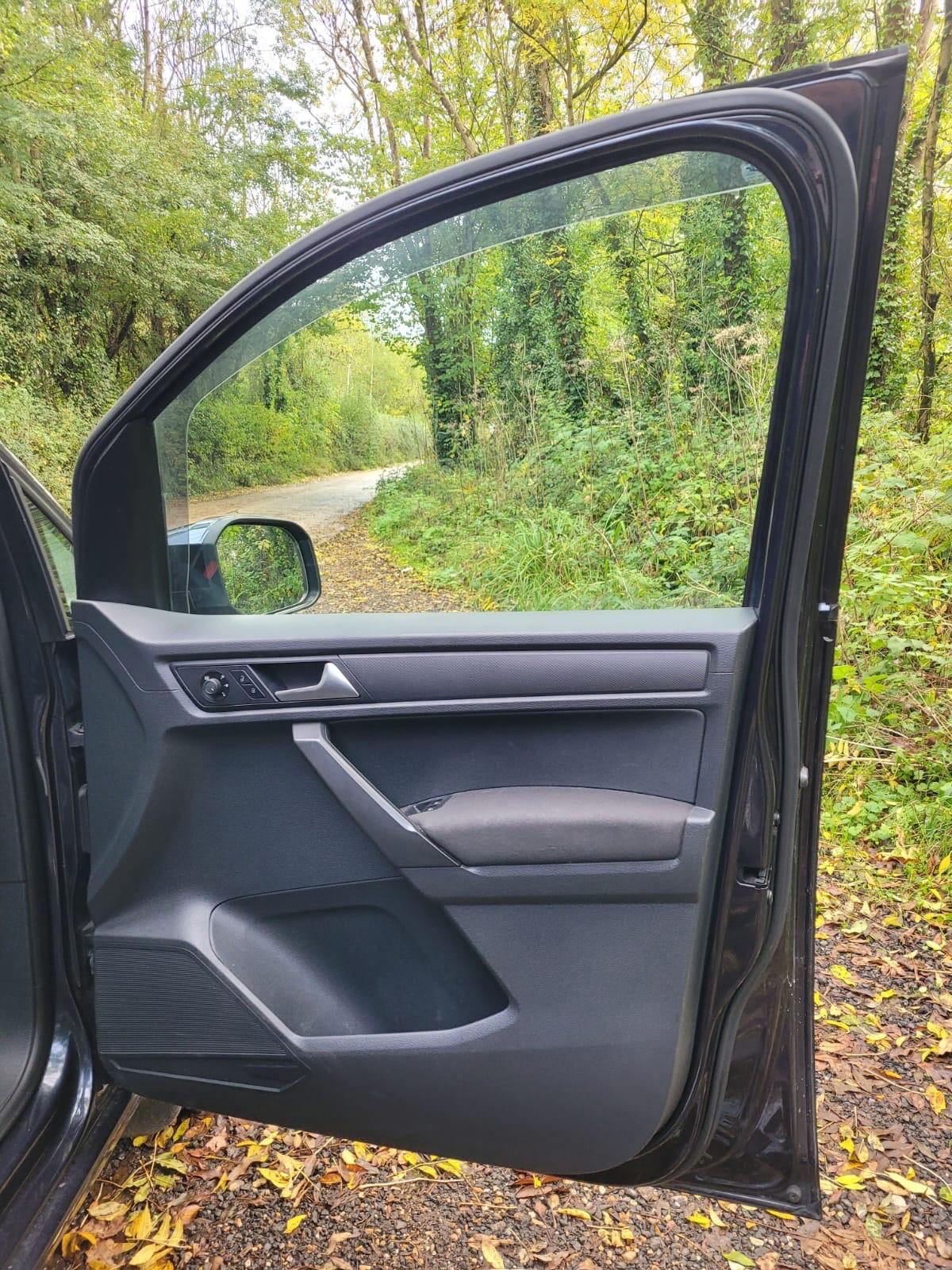 Used Volkswagen Caddy Maxi 2017 for sale - 76158610: Photo 24