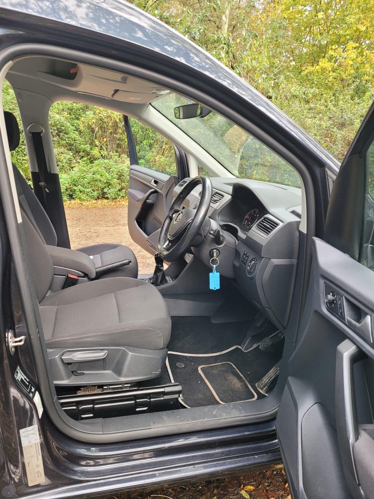 Used Volkswagen Caddy Maxi 2017 for sale - 76158610: Photo 9