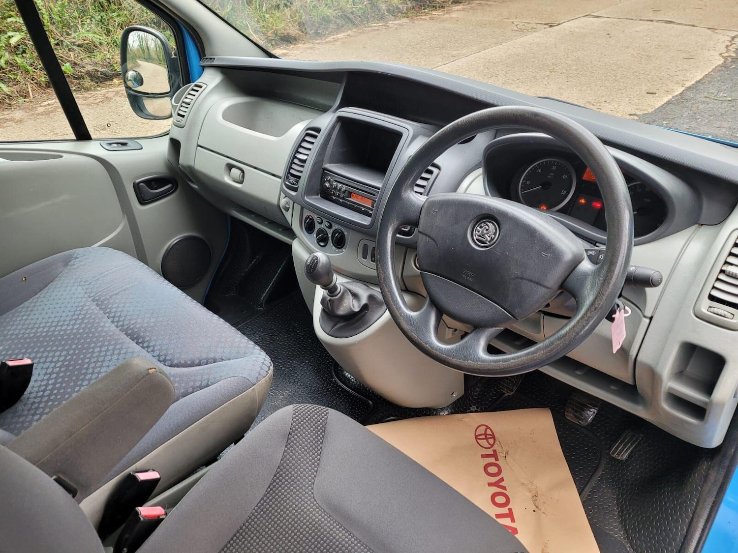 Used Vauxhall Vivaro 2010 for sale - 77331039: Photo 12