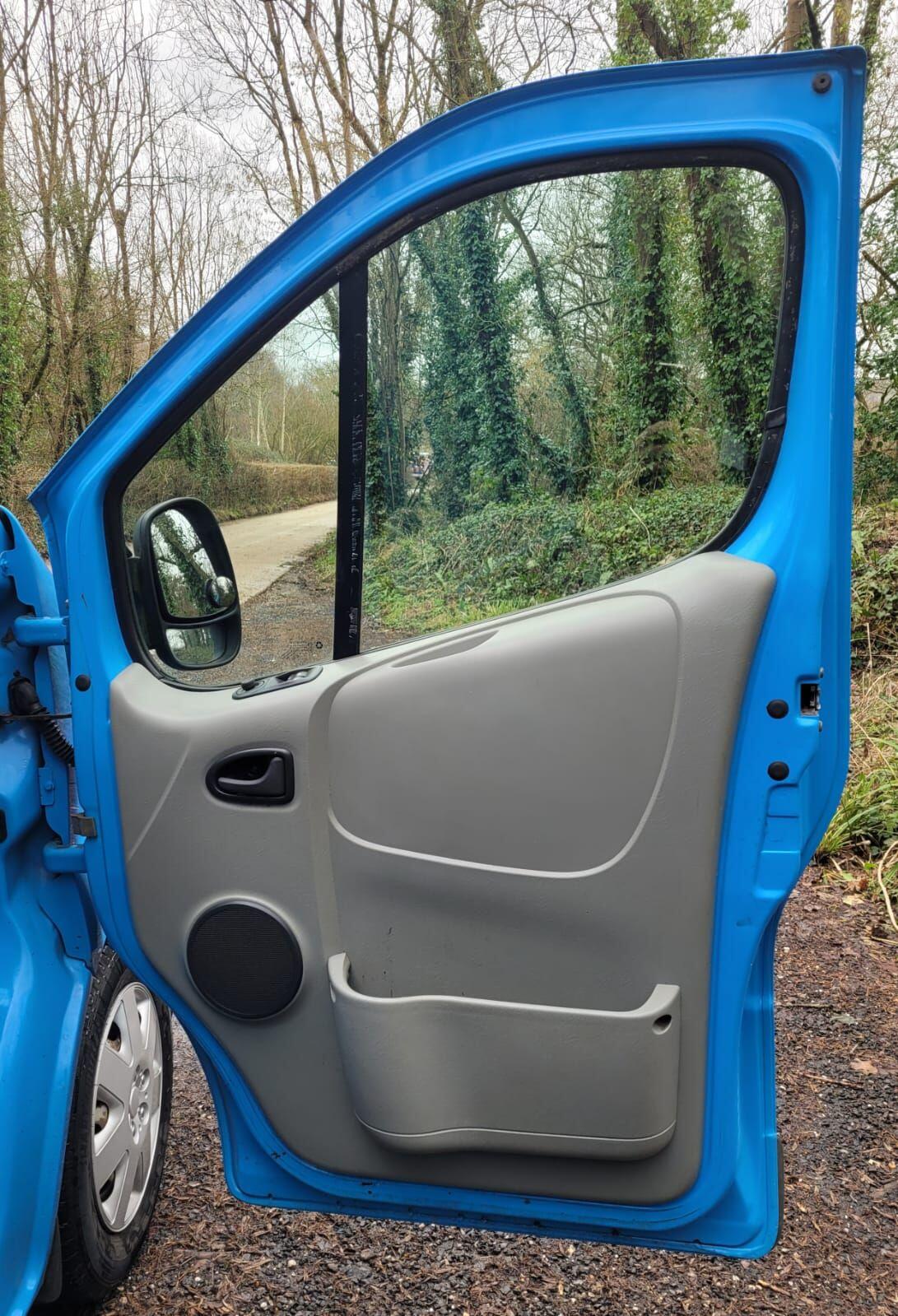 Used Vauxhall Vivaro 2010 for sale - 77331039: Photo 20