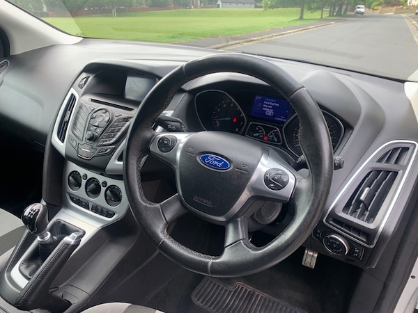 Used Ford Focus 2013 for sale - 74813456: Photo 9