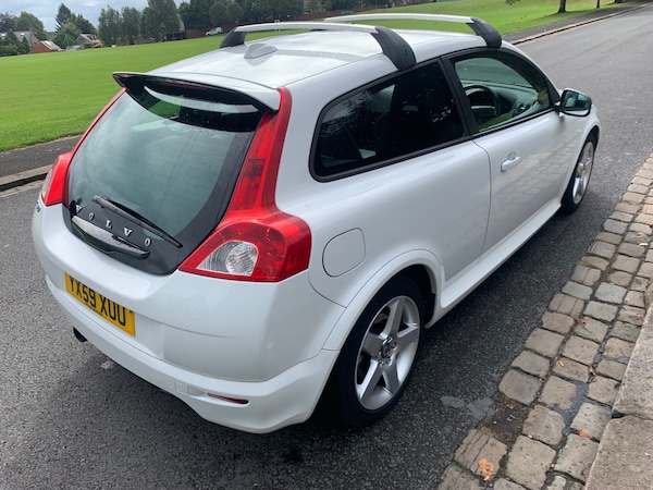 Used Volvo C30 2009 for sale - 75794530: Photo 4