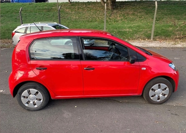 Used Volkswagen up! 2015 for sale - 76275199: Photo 8