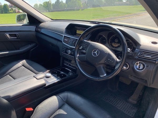 Used Mercedes-Benz E Class 2011 for sale - 74625694: Photo 11