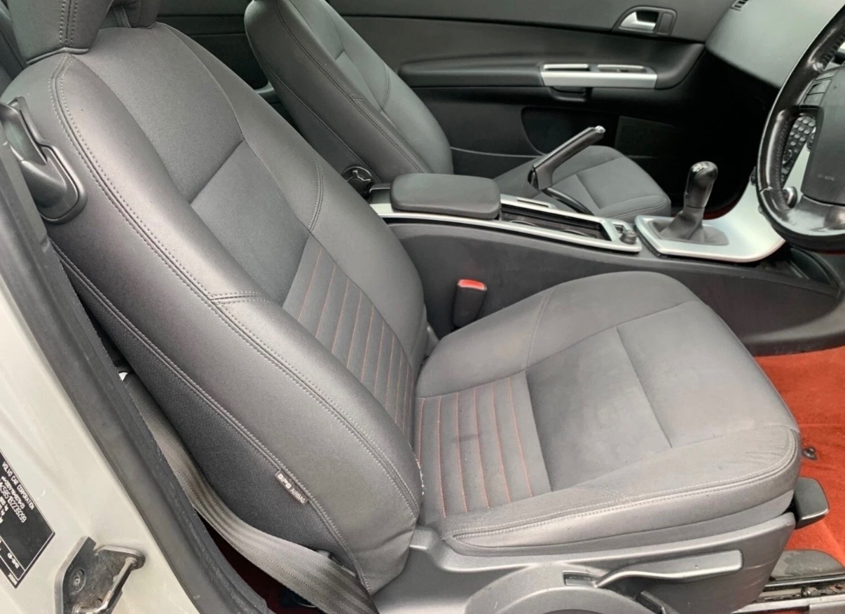 Used Volvo C30 2011 for sale - 76076162: Photo 10