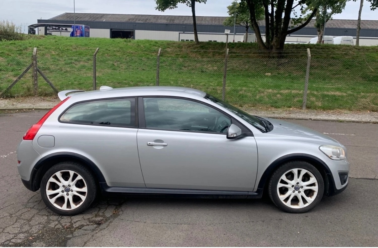 Used Volvo C30 2011 for sale - 76076162: Photo 7