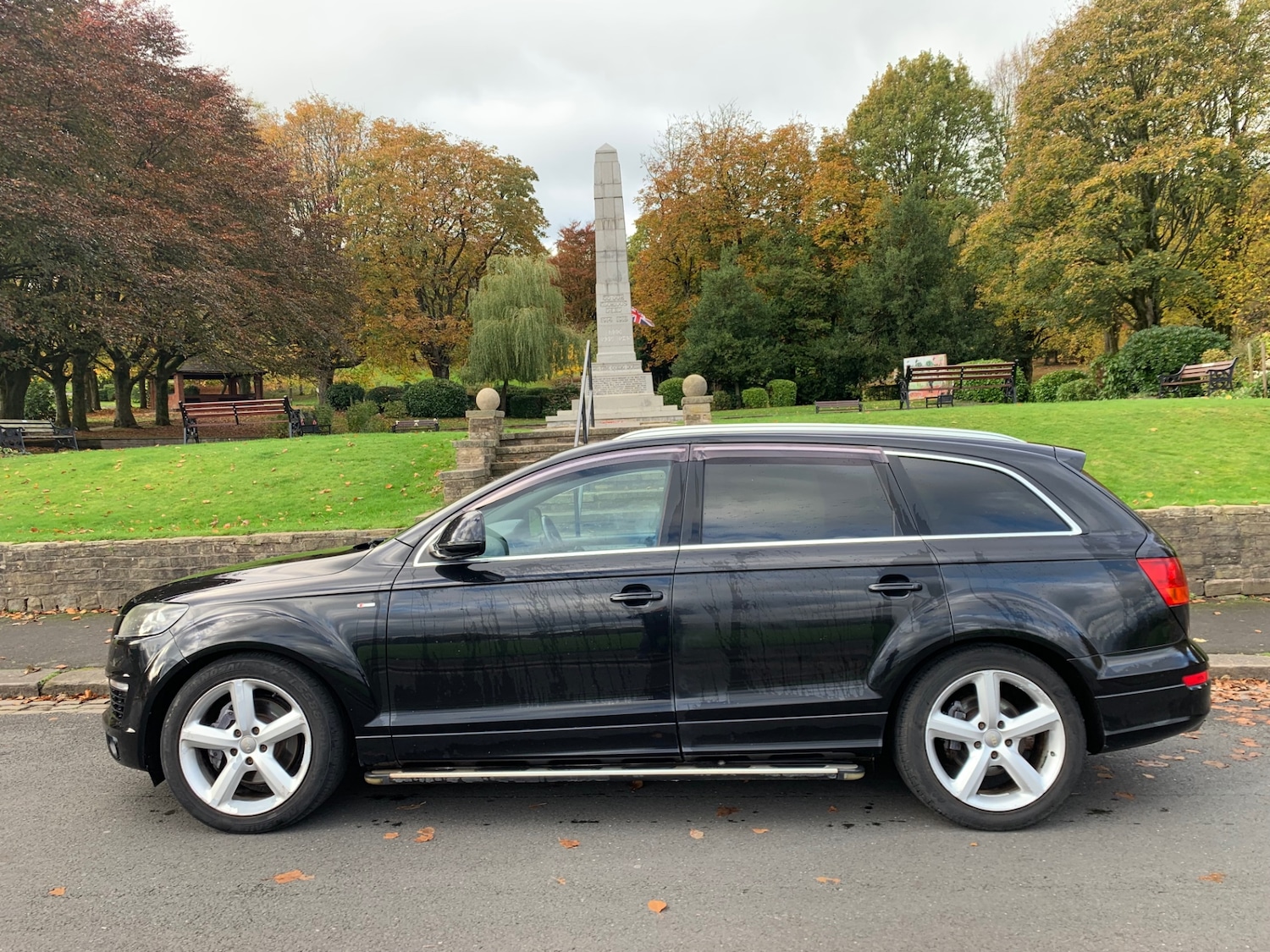 Used Audi Q7 2007 for sale - 76362871: Photo 2