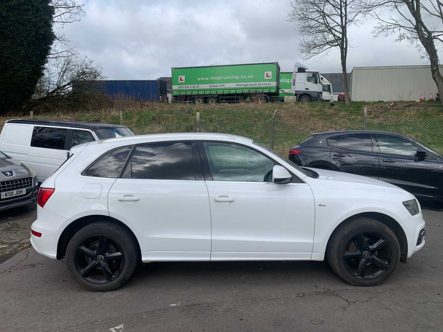 Used Audi Q5 2011 for sale - 77831707: Photo 8