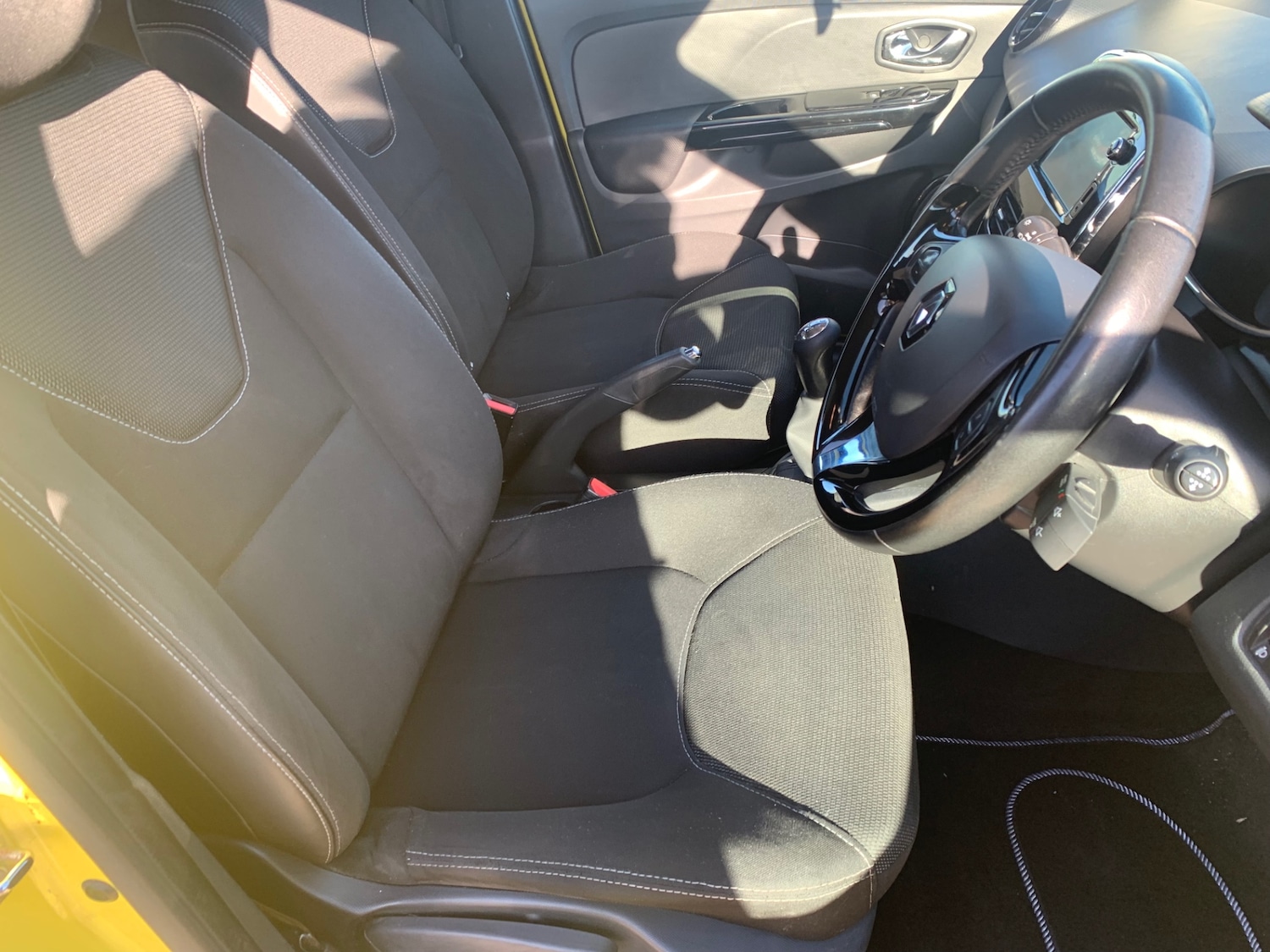 Used Renault Clio 2013 for sale - 77475721: Photo 12