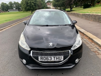 Used Peugeot 208 2013 for sale - 79355672: Photo
