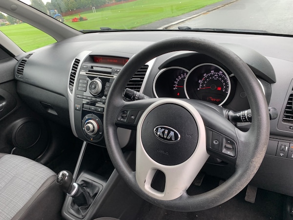 Used Kia Venga 2013 for sale - 74342704: Photo 9