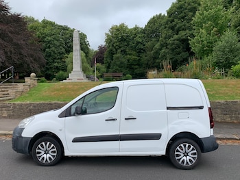 Used Peugeot Partner 2015 for sale - 79429939: Photo