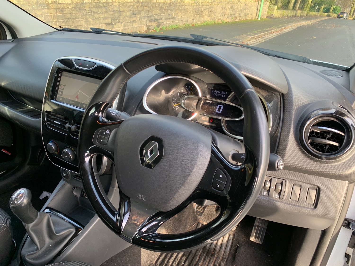 Used Renault Clio 2014 for sale - 76829572: Photo 12