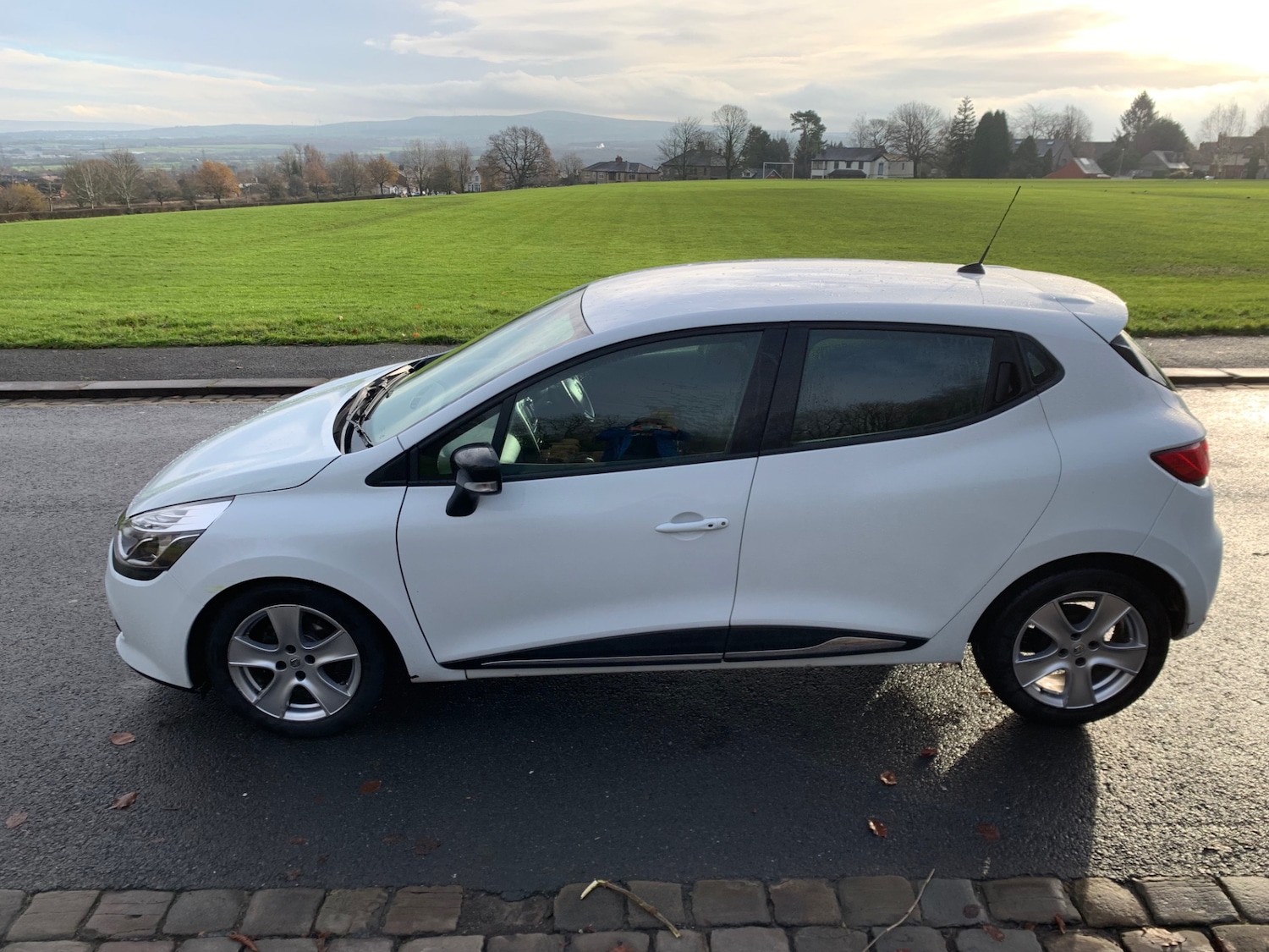 Used Renault Clio 2014 for sale - 76829572: Photo 5