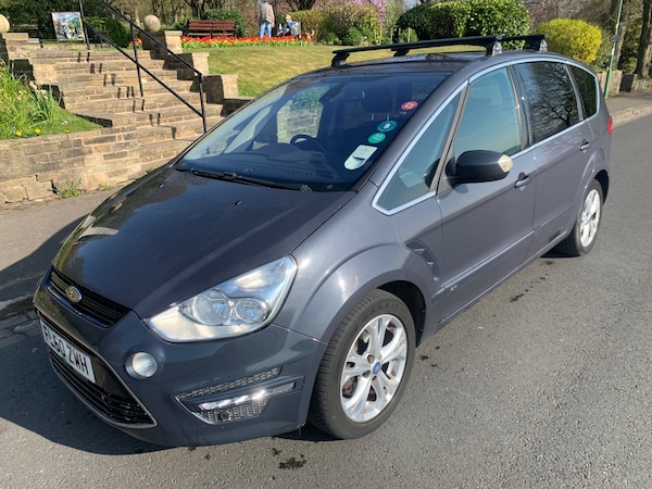 Used Ford S-Max 2010 for sale - 74342679: Photo 1
