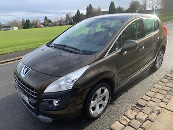 Used Peugeot 3008 2011 for sale - 77542435: Photo