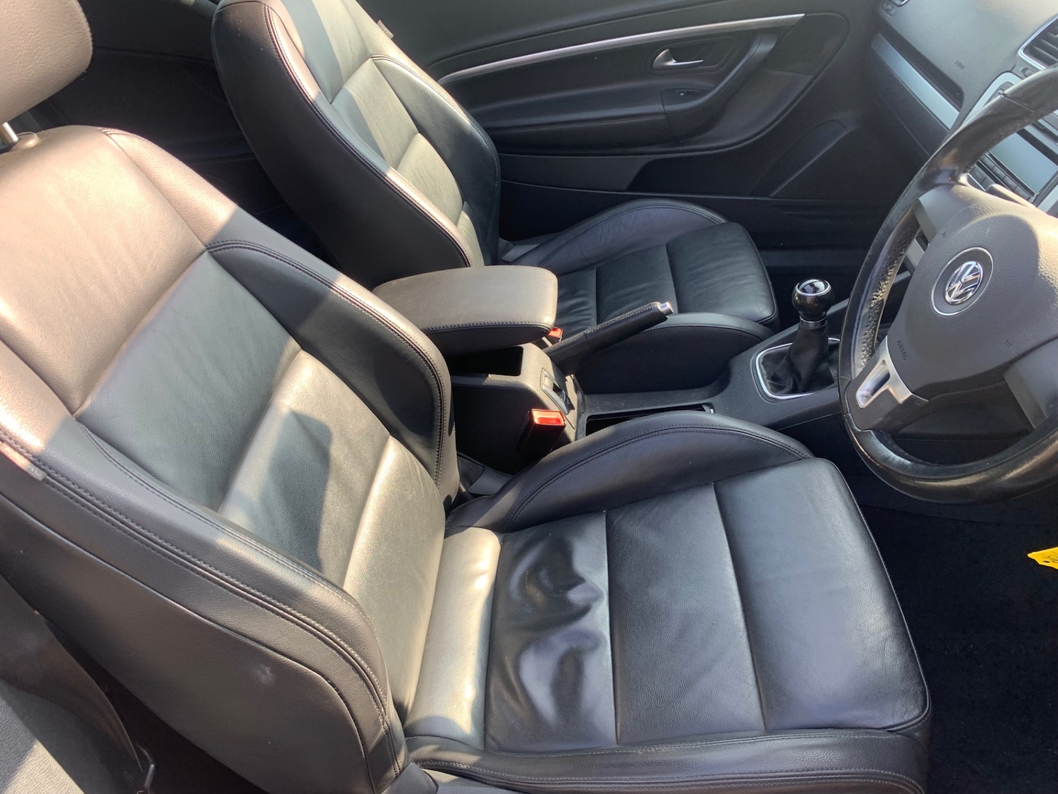 Used Volkswagen EOS 2010 for sale - 77974728: Photo 10