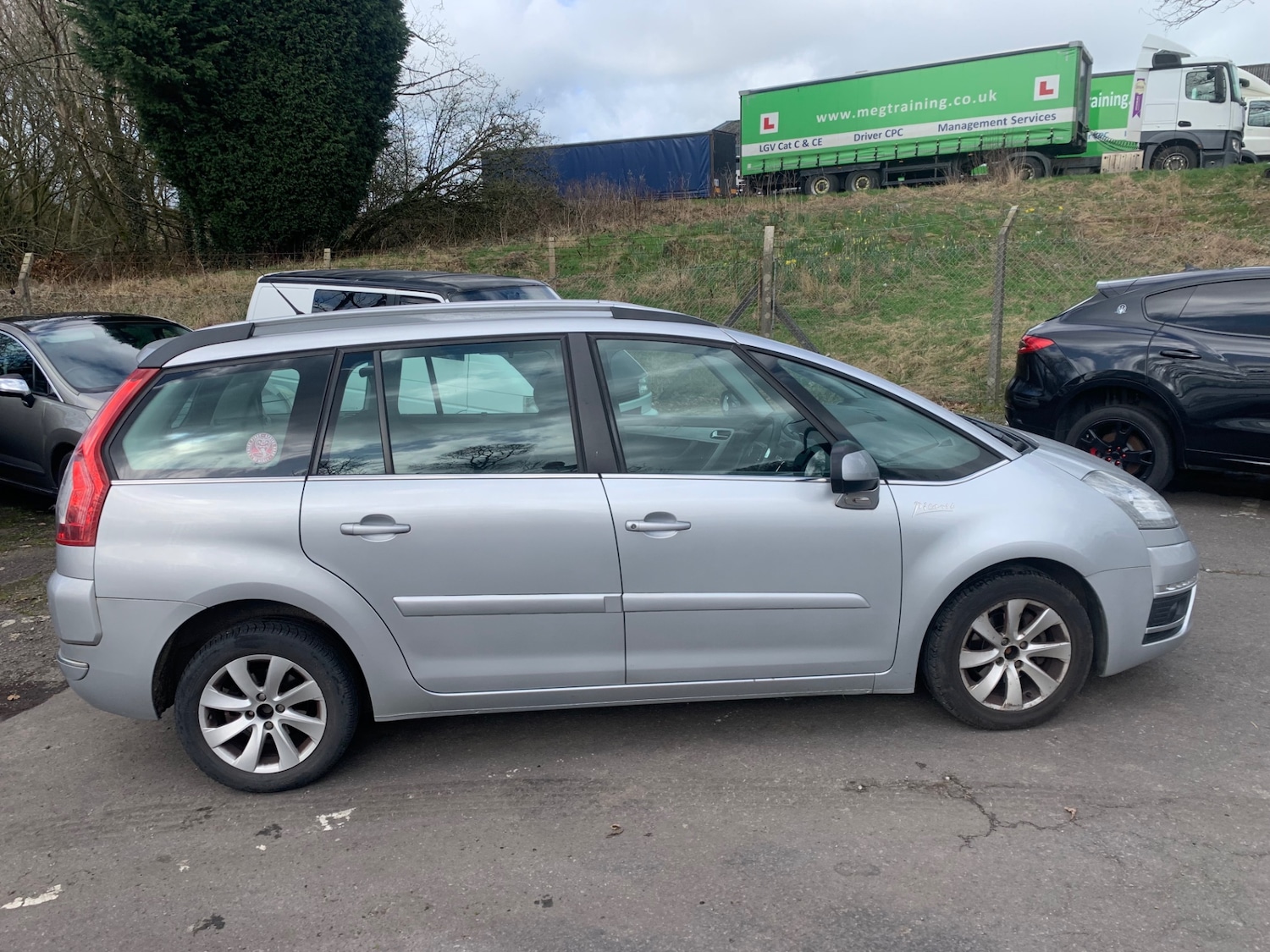 Used Citroen Grand C4 Picasso 2012 for sale - 77831689: Photo 8