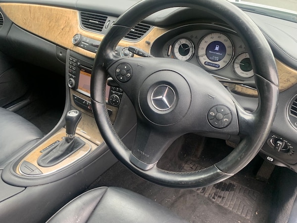 Used Mercedes-Benz CLS 2010 for sale - 74929577: Photo 11