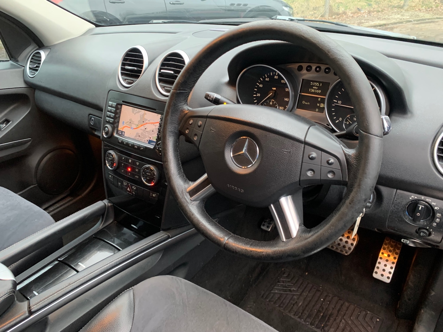 Used Mercedes-Benz M Class 2005 for sale - 77607218: Photo 11