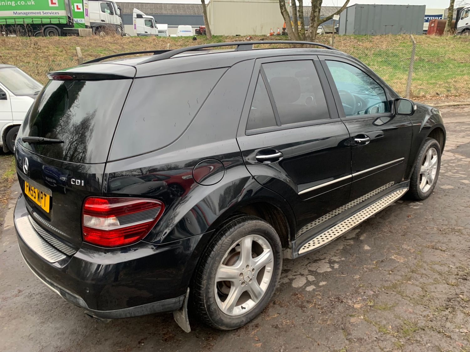 Used Mercedes-Benz M Class 2005 for sale - 77607218: Photo 6