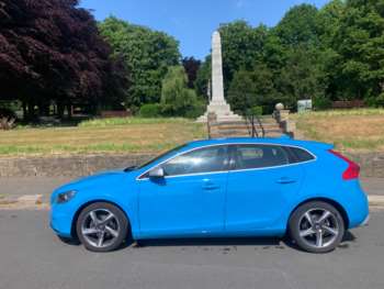 Used Volvo V40 2015 for sale - 74703713: Photo