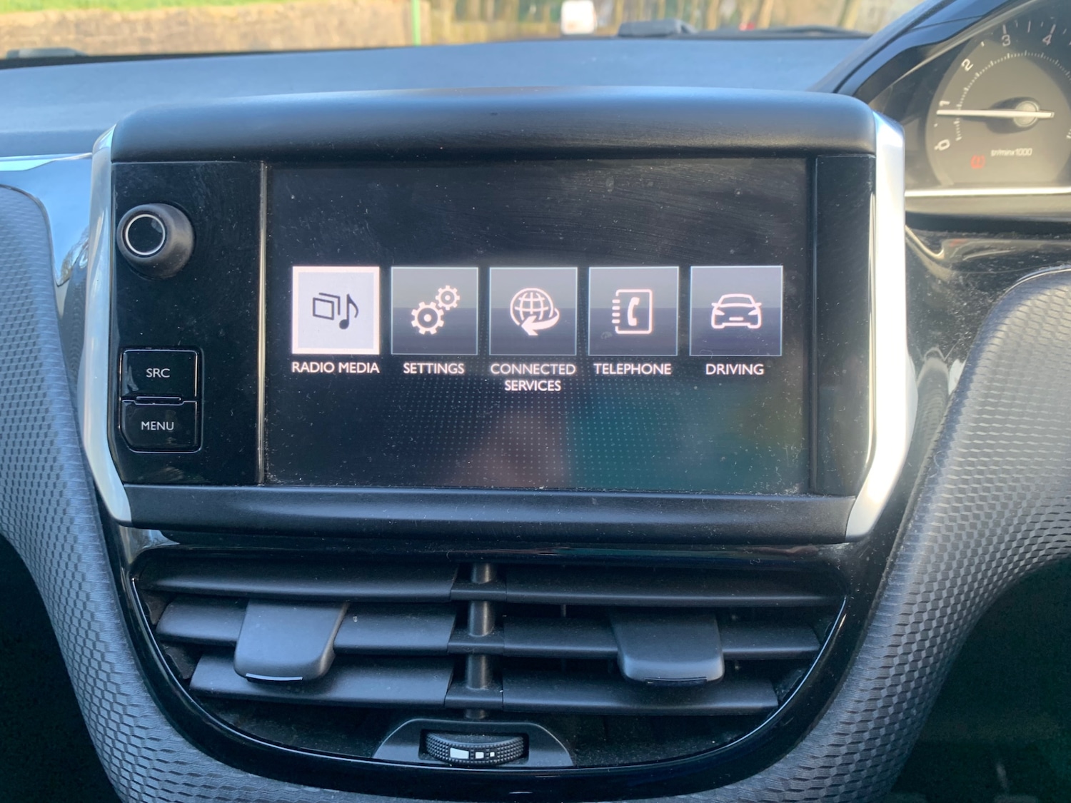 Used Peugeot 208 2015 for sale - 77208713: Photo 10