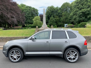 Used Porsche Cayenne 2009 for sale - 79043710: Photo