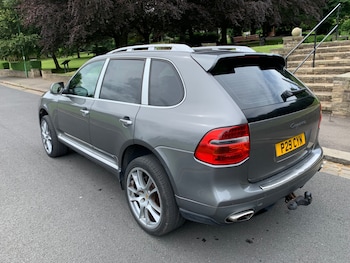 Used Porsche Cayenne 2009 for sale - 79043710: Photo