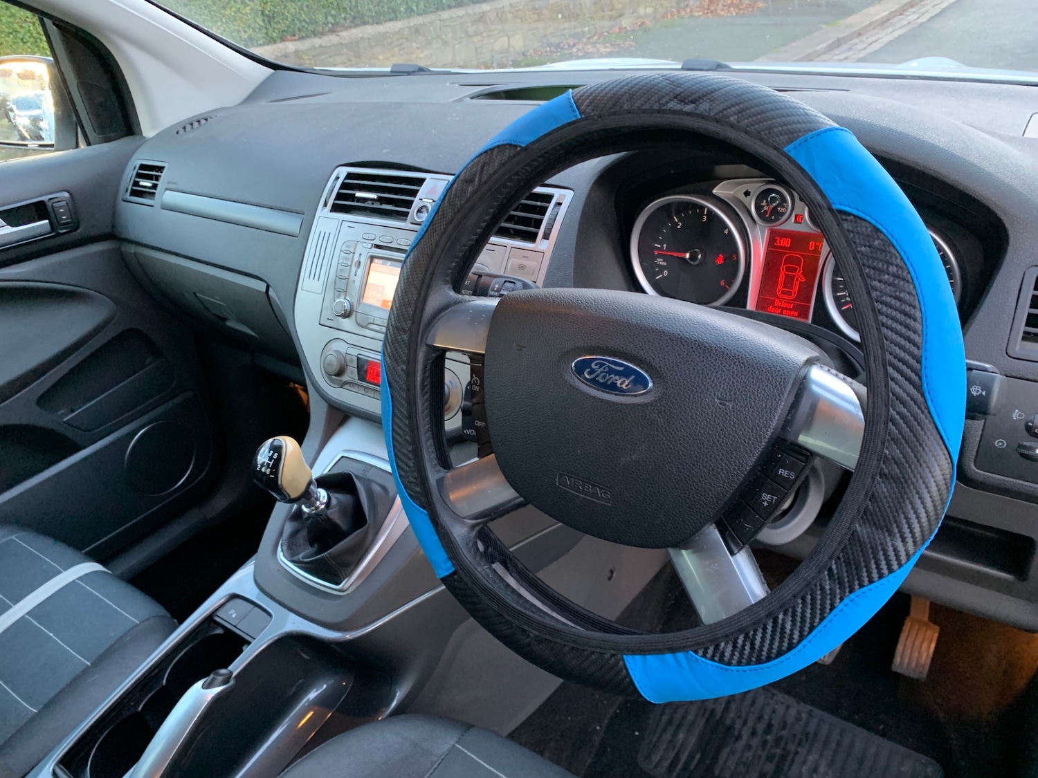 Used Ford Kuga 2010 for sale - 77001482: Photo 11