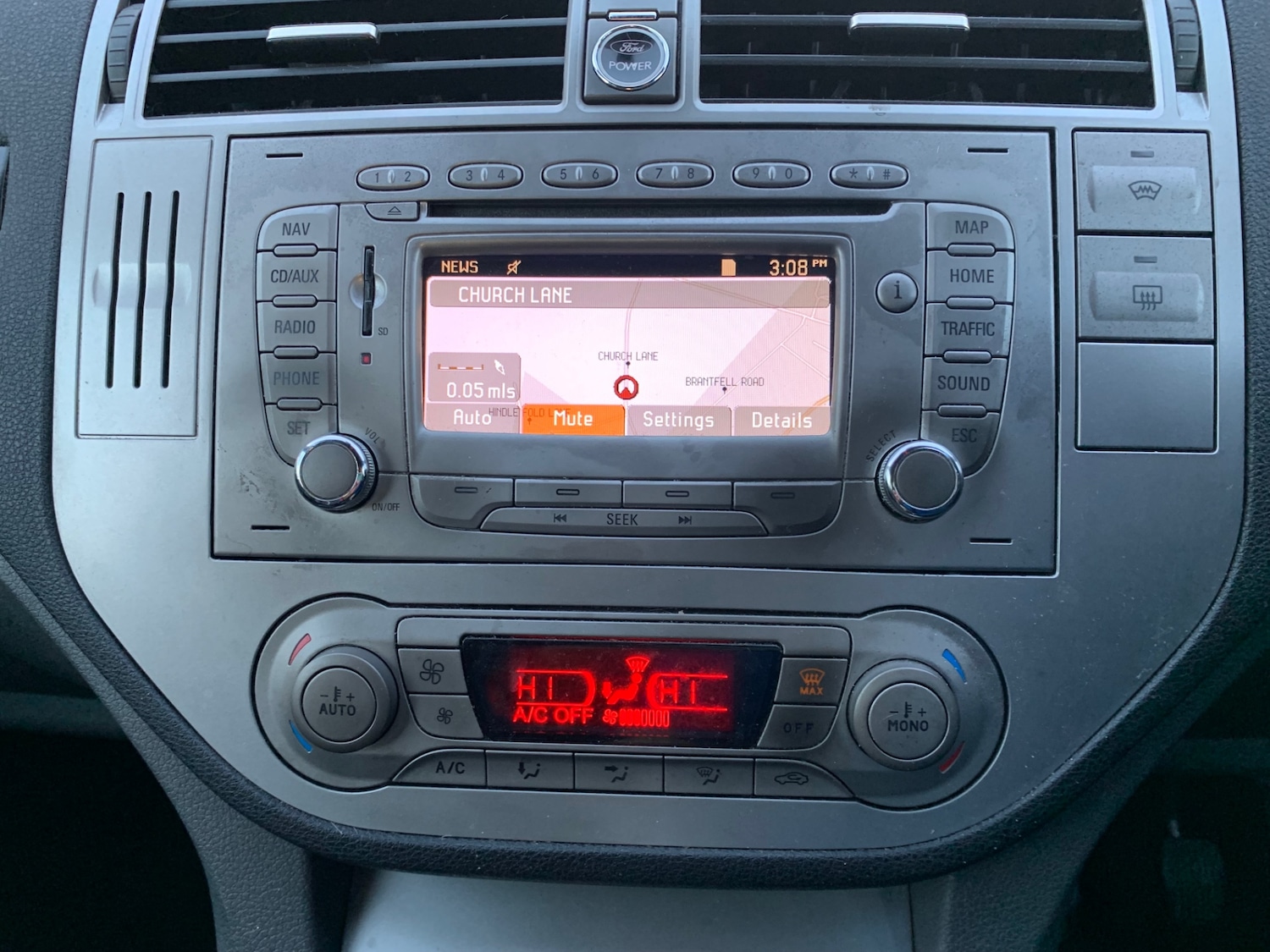 Used Ford Kuga 2010 for sale - 77001482: Photo 12