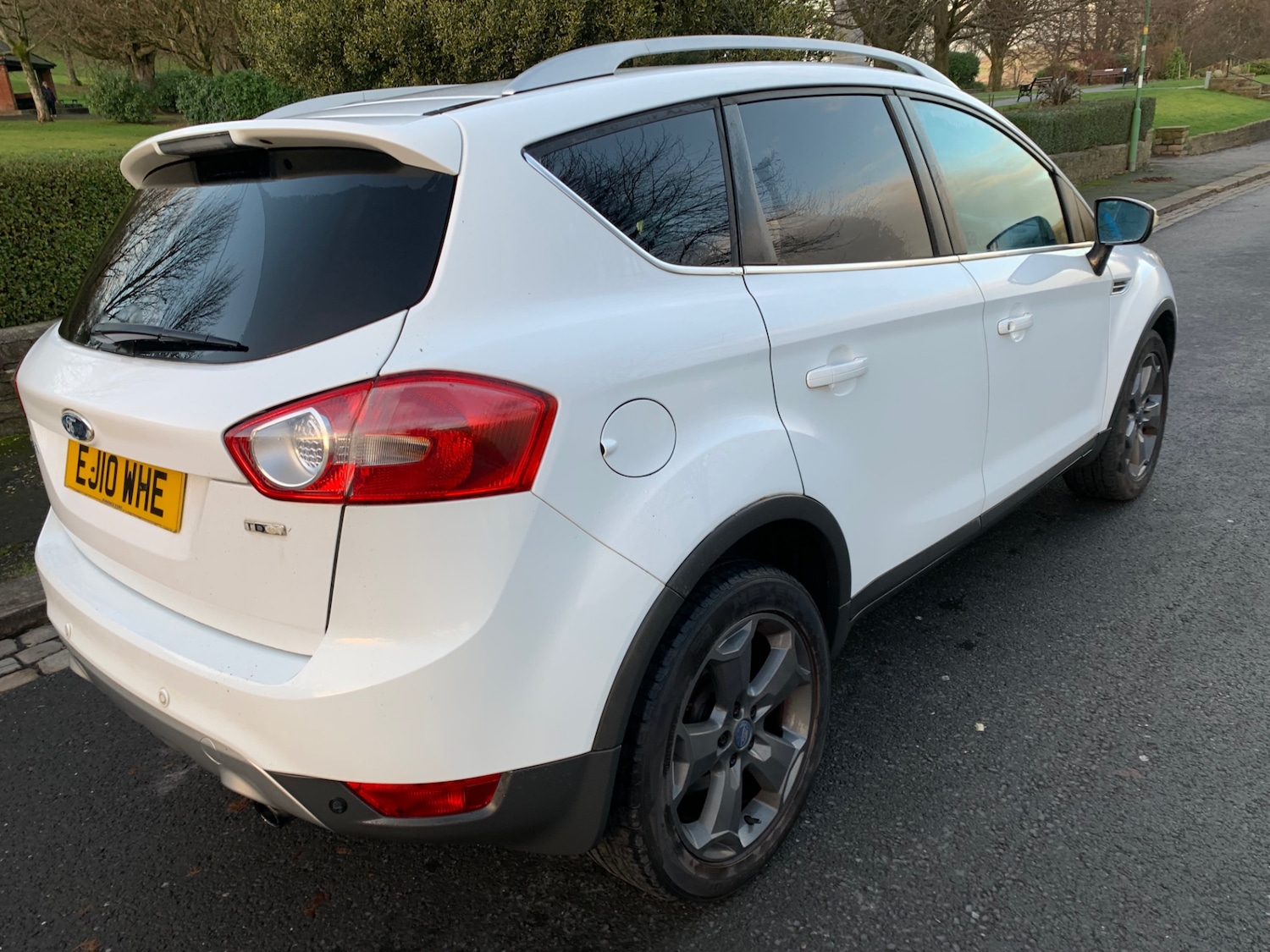 Used Ford Kuga 2010 for sale - 77001482: Photo 7