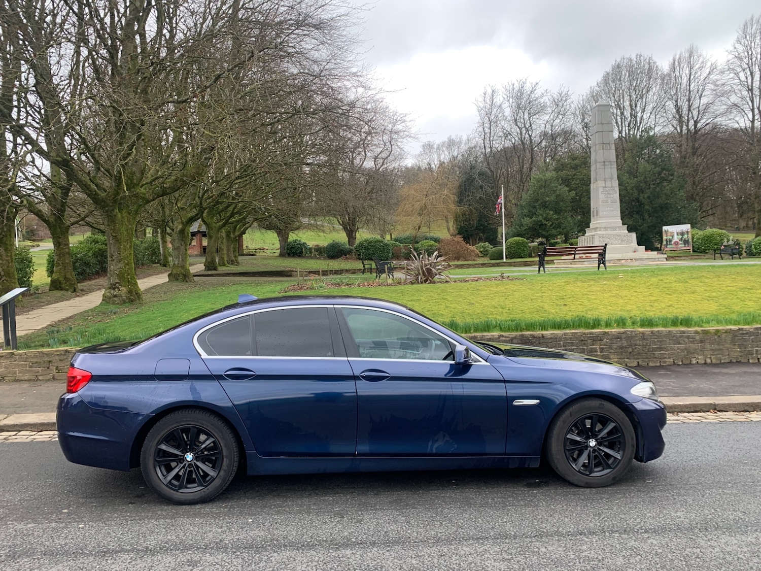 Used BMW 5 Series 2010 for sale - 77487330: Photo 8