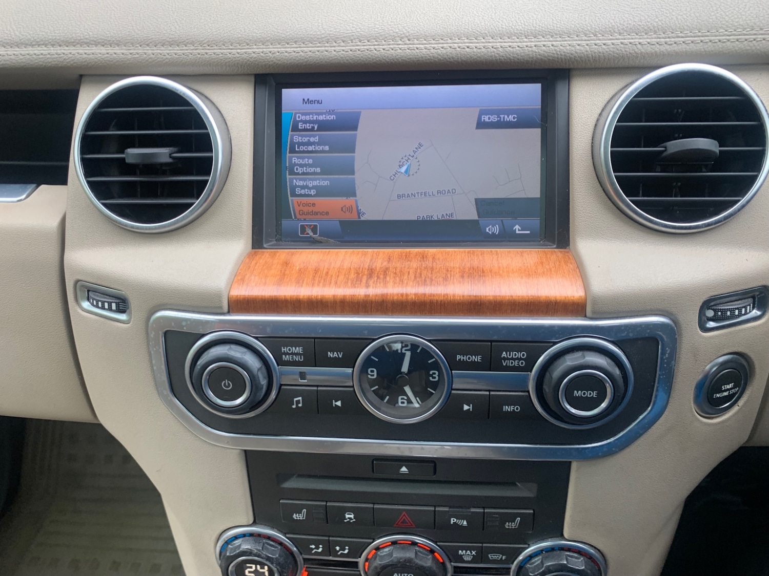 Used Land Rover Discovery 2010 for sale - 76845909: Photo 13