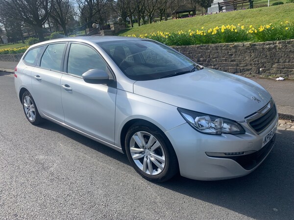 Used Peugeot 308 2015 for sale - 74152969: Photo 1