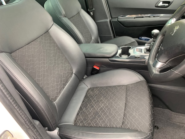 Used Peugeot 3008 2015 for sale - 74010854: Photo 10