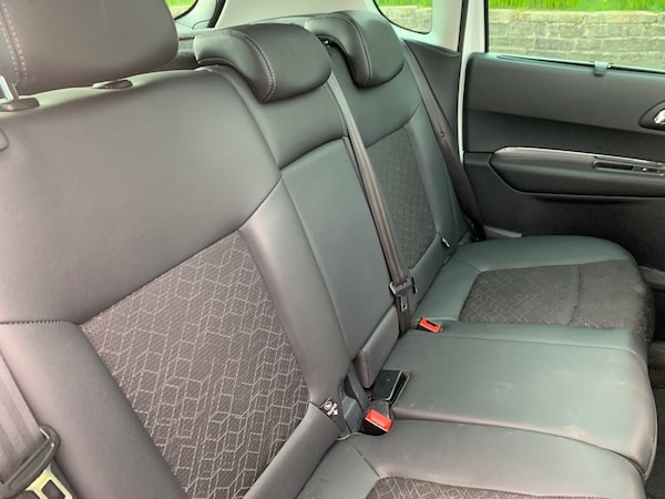 Used Peugeot 3008 2015 for sale - 74010854: Photo 9