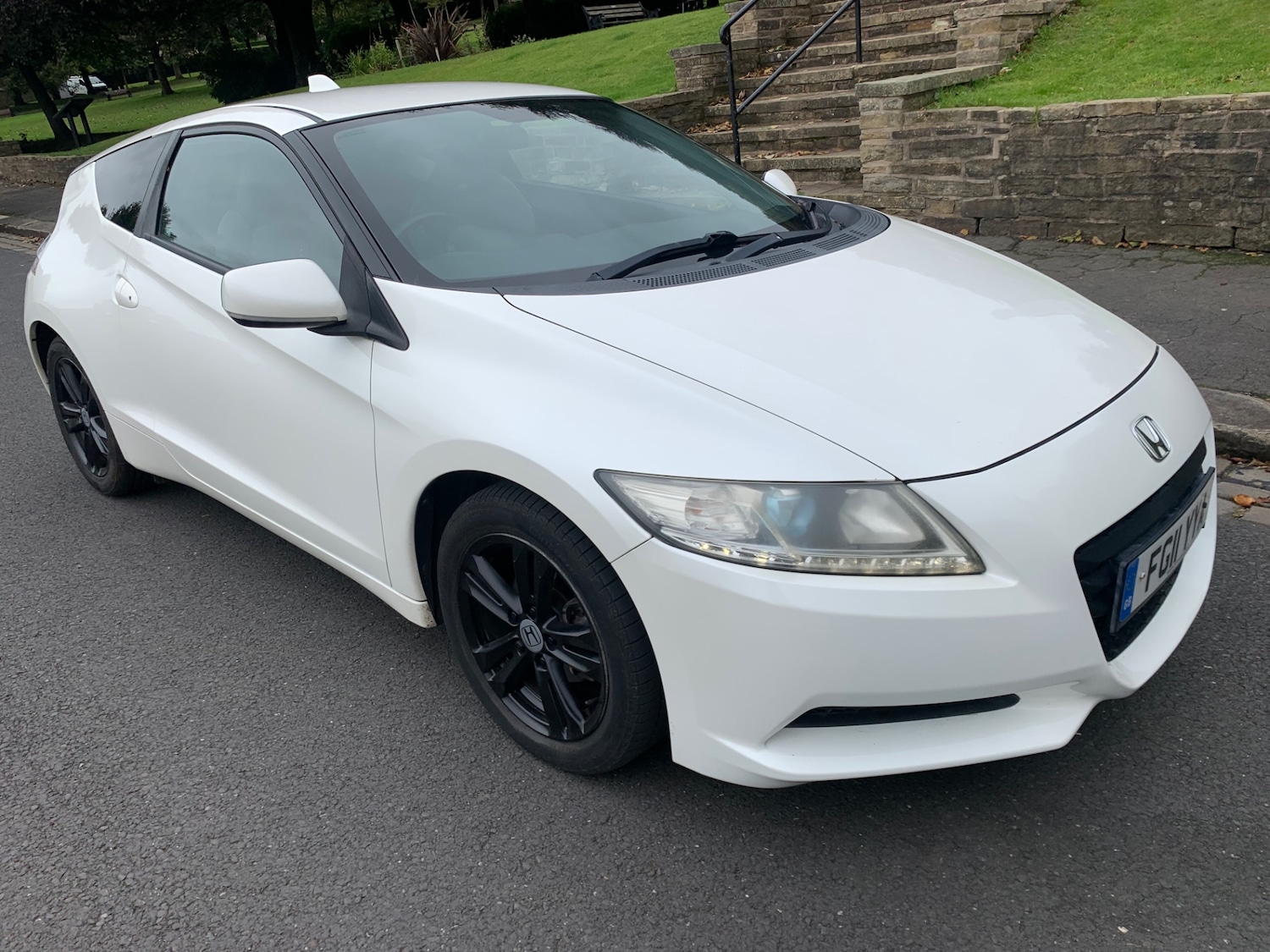 Used Honda CR-Z 2011 for sale - 75995217: Photo 1