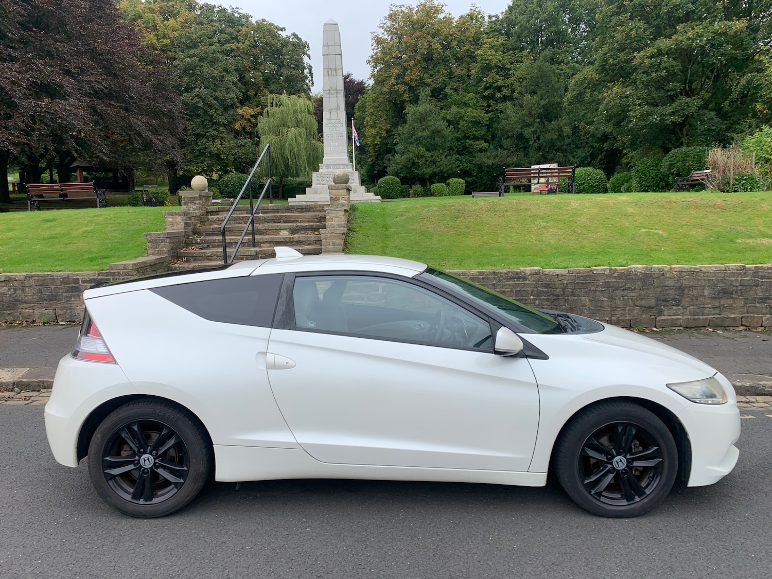 Used Honda CR-Z 2011 for sale - 75995217: Photo 8