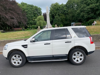 Used Land Rover Freelander 2010 for sale - 79352050: Photo