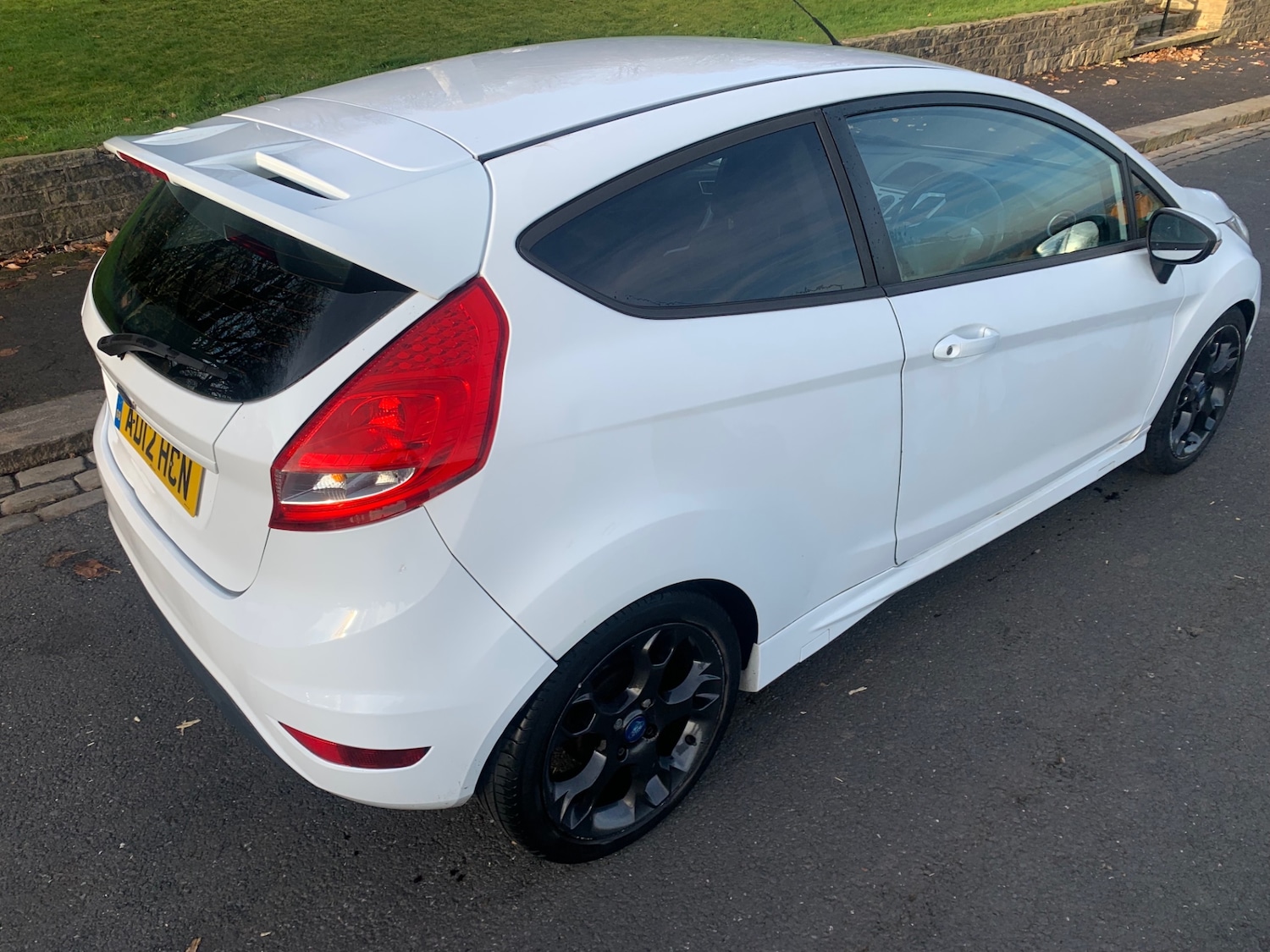 Used Ford Fiesta 2012 for sale - 76651305: Photo 4