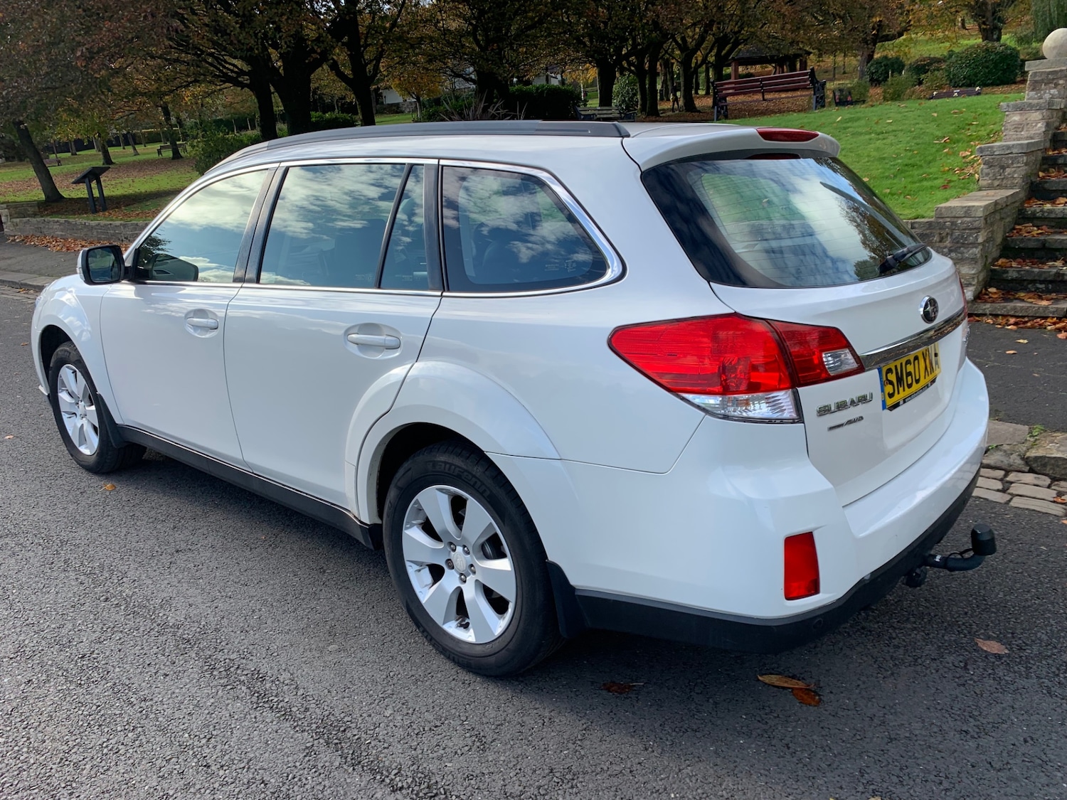 Used Subaru Outback 2011 for sale - 76383229: Photo 5