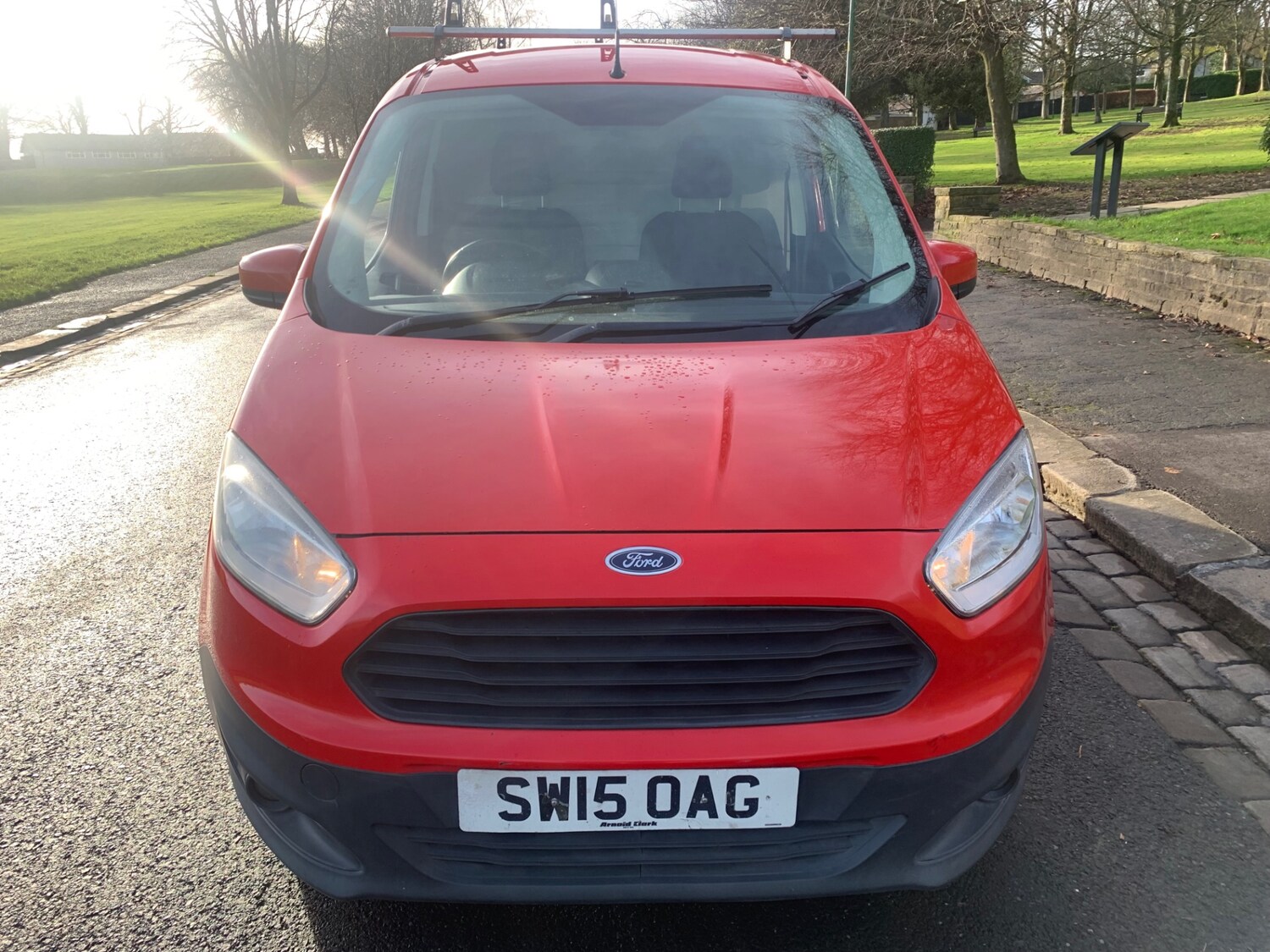 Used Ford Transit Courier 2015 for sale - 76829593: Photo 2